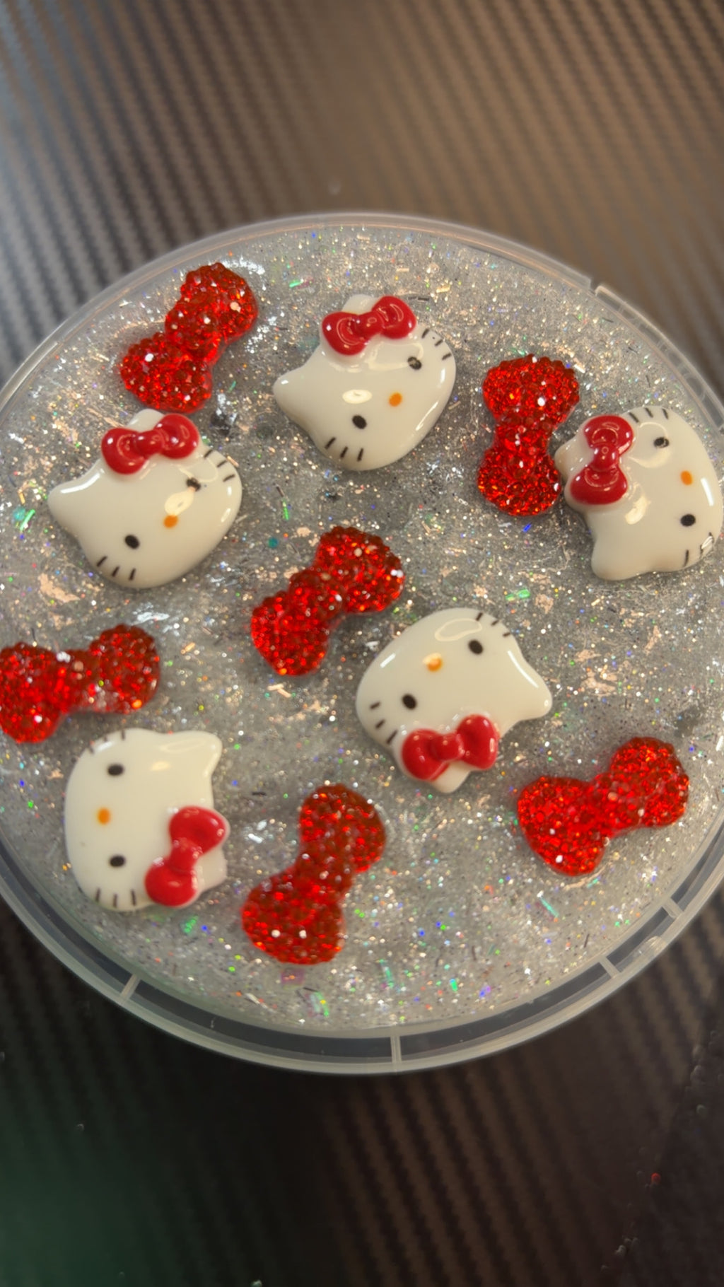 Hello Kitty Sparkle