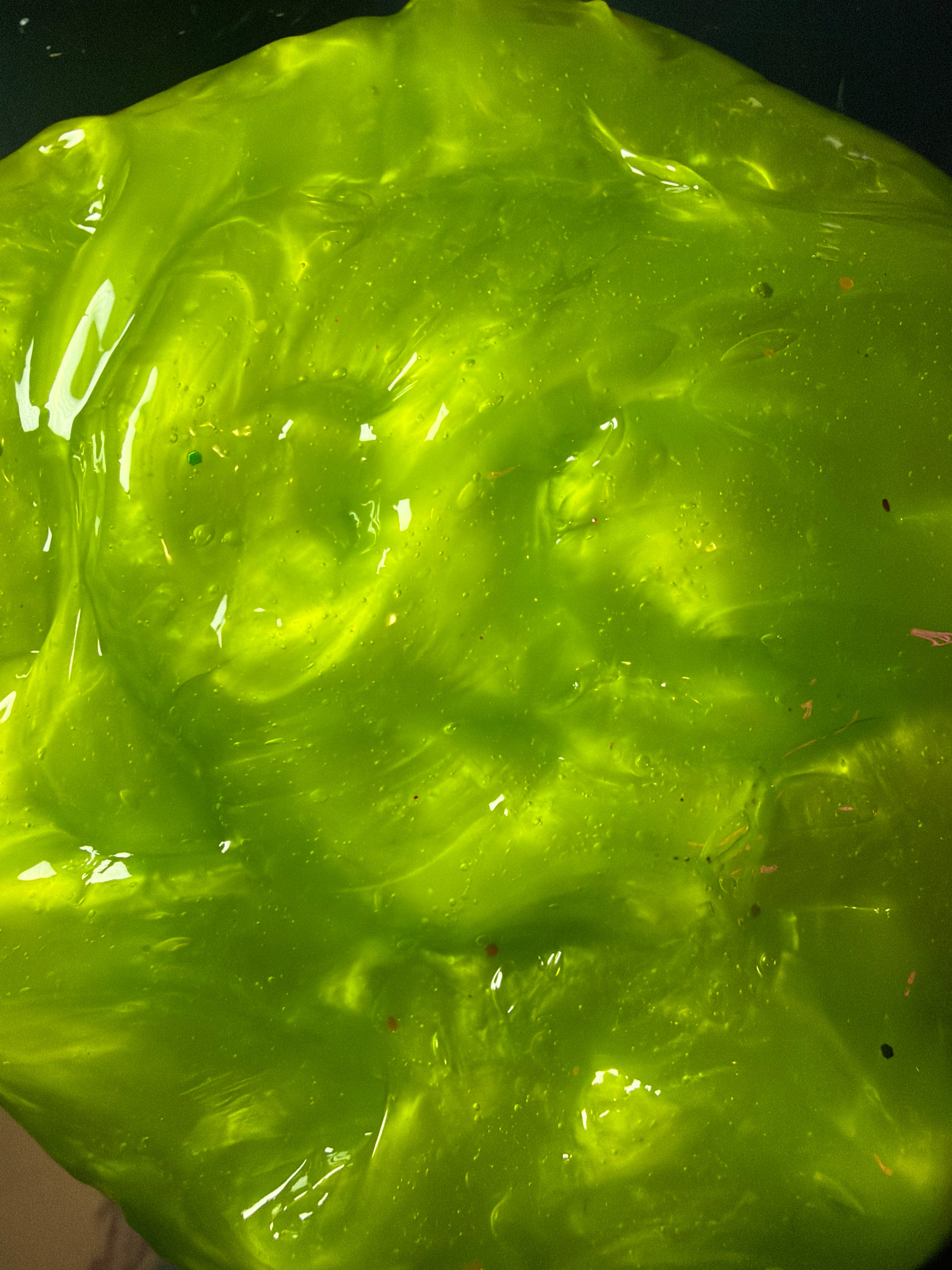 Radioactive green gloss slime
